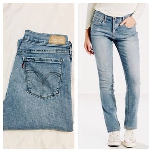 Levi’s 505 Straight Leg Mom Jean Mid-Rise